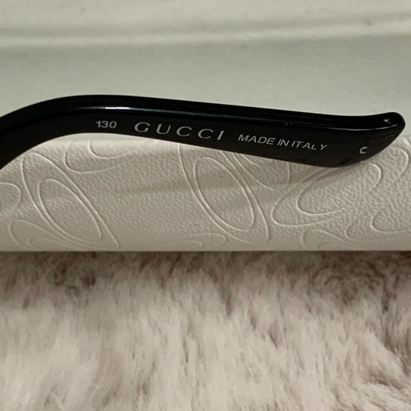 Authentic Gucci Frames - Picture 4 of 5